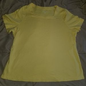 NWOT Woman's 2X tee